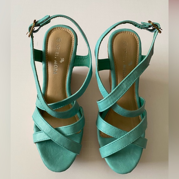 Spirit Moda Strappy Sandal w/Cork Wedge Platform 8 - Picture 5 of 12